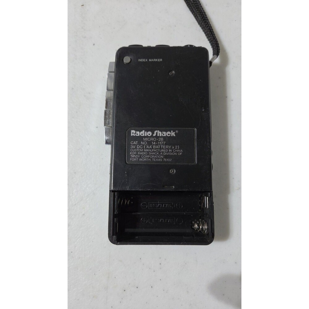 Radio Shack Micro-28 Handheld VOX MicroCassette Tape Recorder Working - Picture 3 of 5
